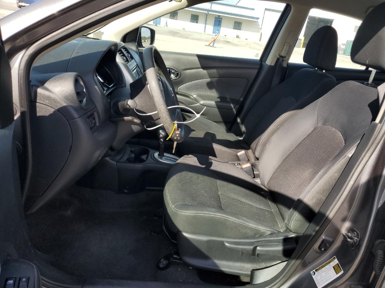 2016 Nissan Versa S VIN: 3N1CN7AP8GL821060 Lot: 82368915