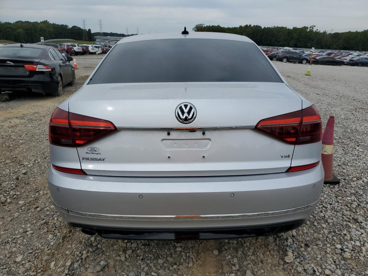 2019 Volkswagen Passat Se R-Line VIN: 1VWMA7A31KC013435 Lot: 86875365