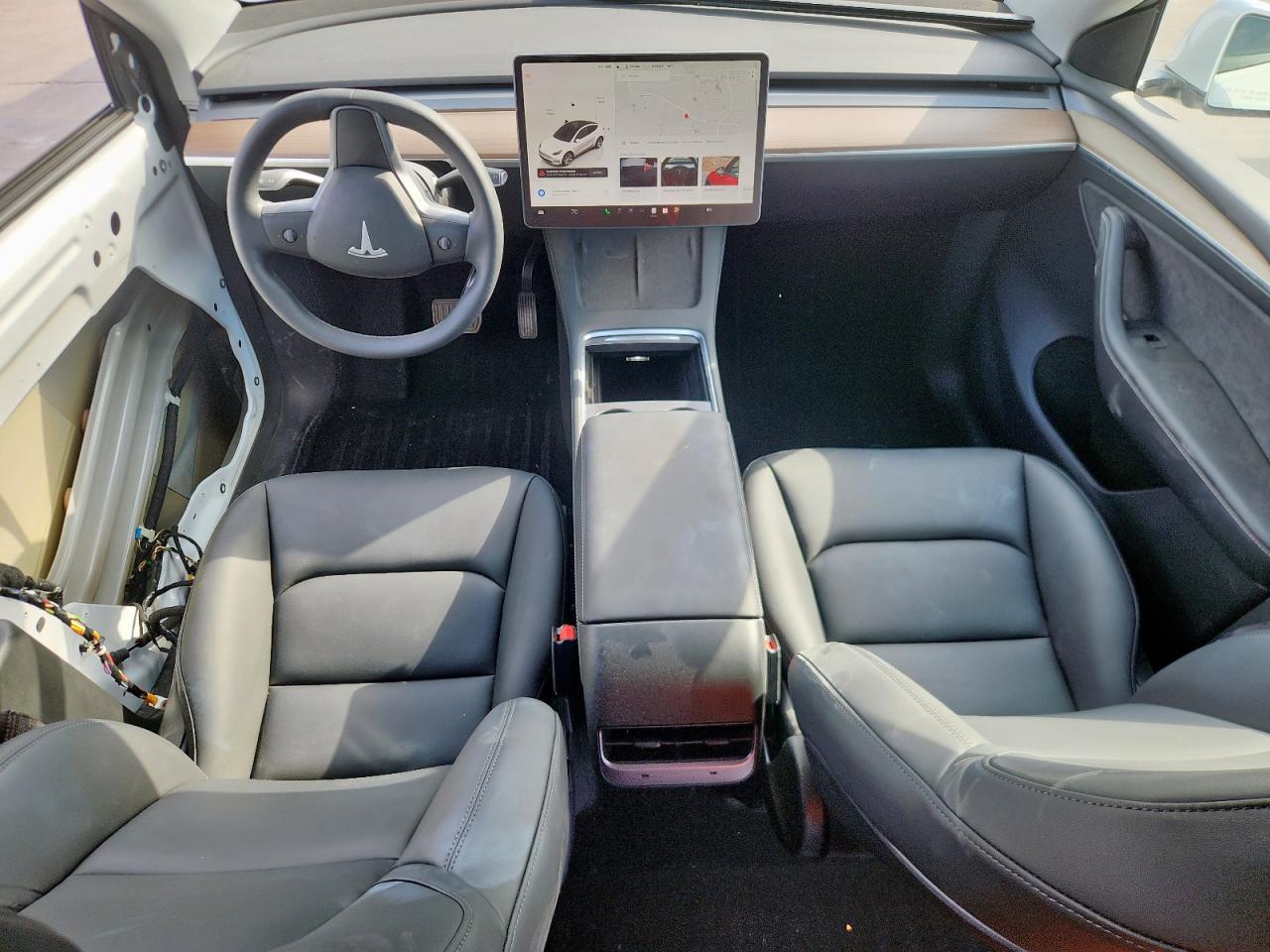 2023 Tesla Model Y VIN: 7SAYGDEE1PA092791 Lot: 85533965