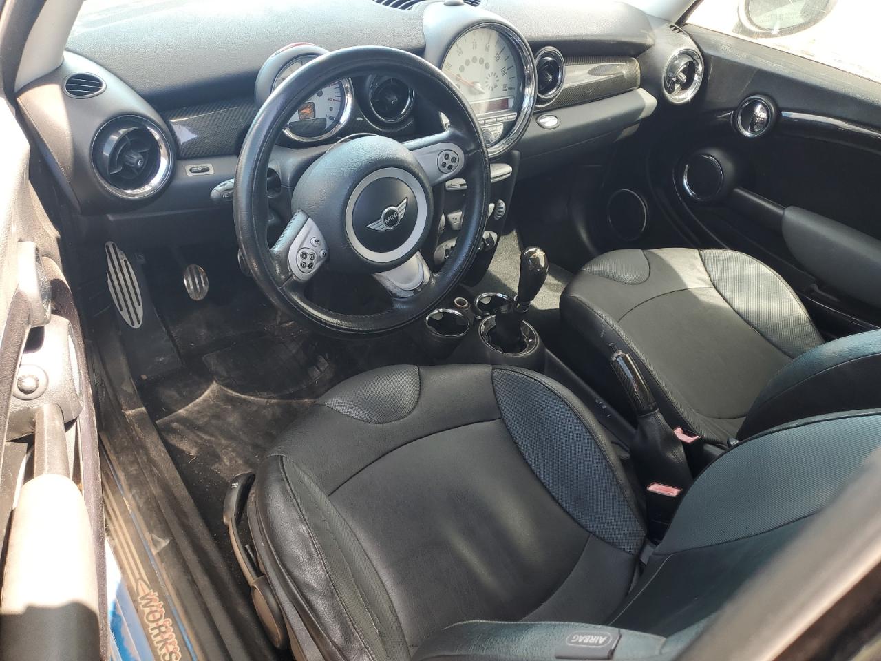 2008 Mini Cooper S VIN: WMWMF73518TT86953 Lot: 85202835