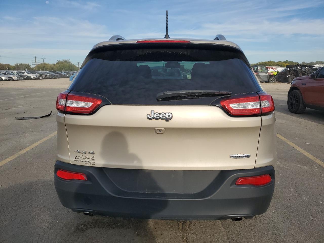 2014 Jeep Cherokee Latitude VIN: 1C4PJMCS1EW286932 Lot: 85516755