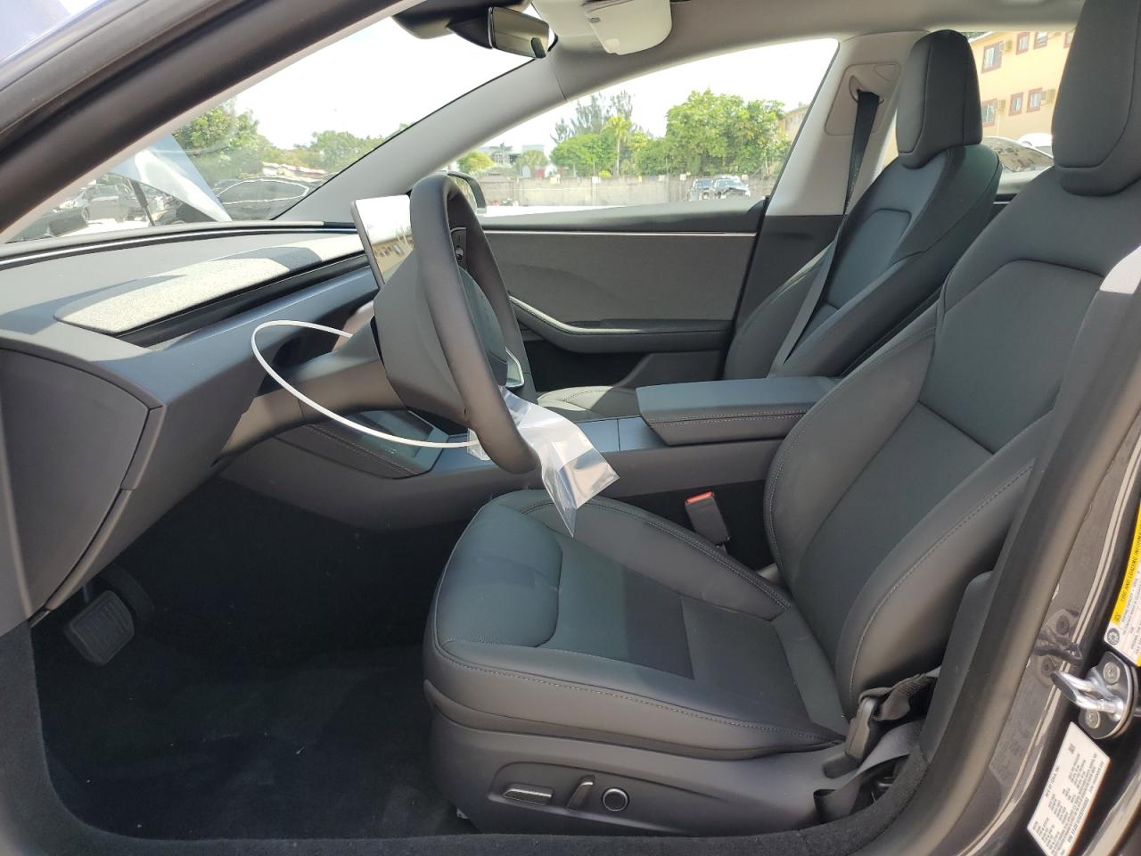 2025 Tesla Model 3 VIN: 5YJ3E1EAXSF040693 Lot: 89459025