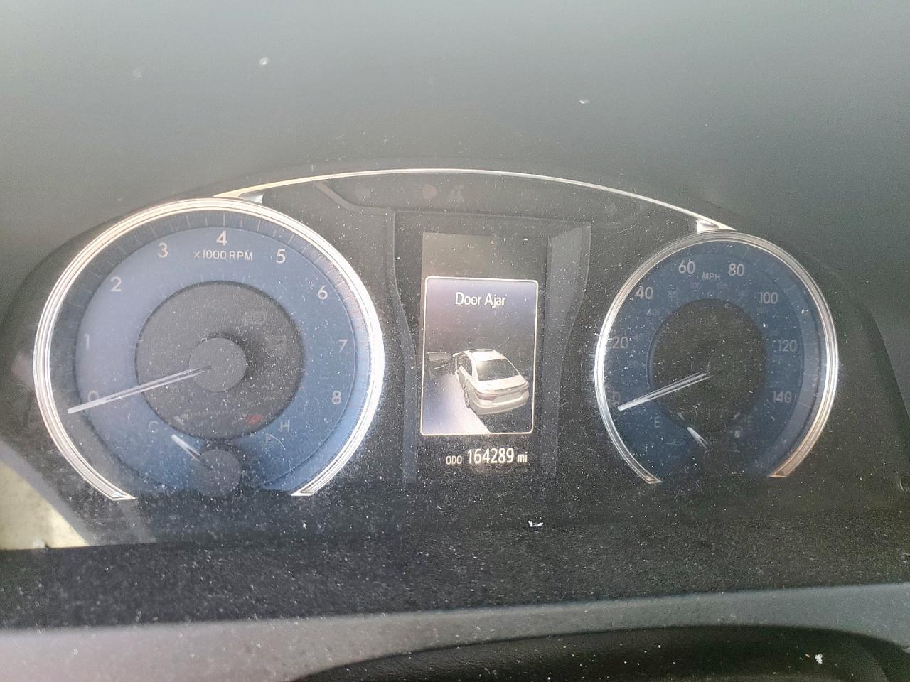 2017 Toyota Camry Le VIN: 4T1BF1FK0HU372797 Lot: 82477345