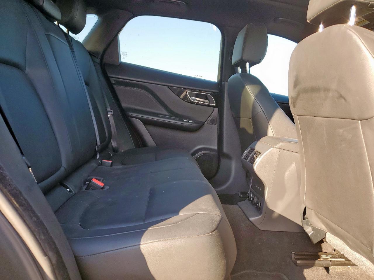 2018 Jaguar F-Pace Premium VIN: SADCJ2FX6JA329179 Lot: 85367455