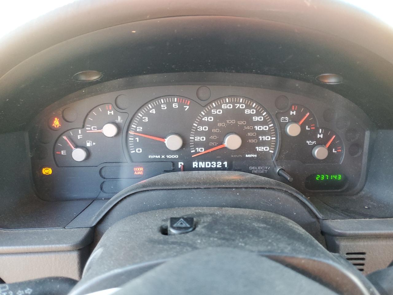 2004 Ford Explorer Xls VIN: 1FMZU62E34ZB28012 Lot: 90334305