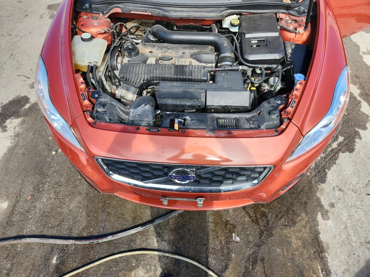 2011 Volvo C30 T5 VIN: YV1672MK4B2246113 Lot: 85358135
