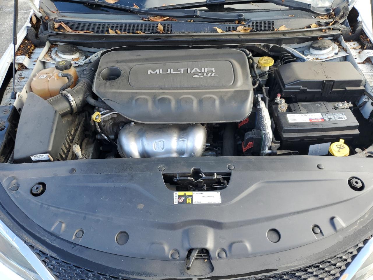 2015 Chrysler 200 Limited VIN: 1C3CCCAB0FN722400 Lot: 86599955