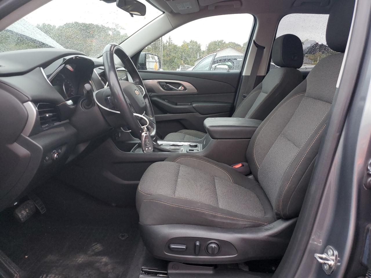 2018 Chevrolet Traverse Lt VIN: 1GNEVGKW9JJ195455 Lot: 82249075