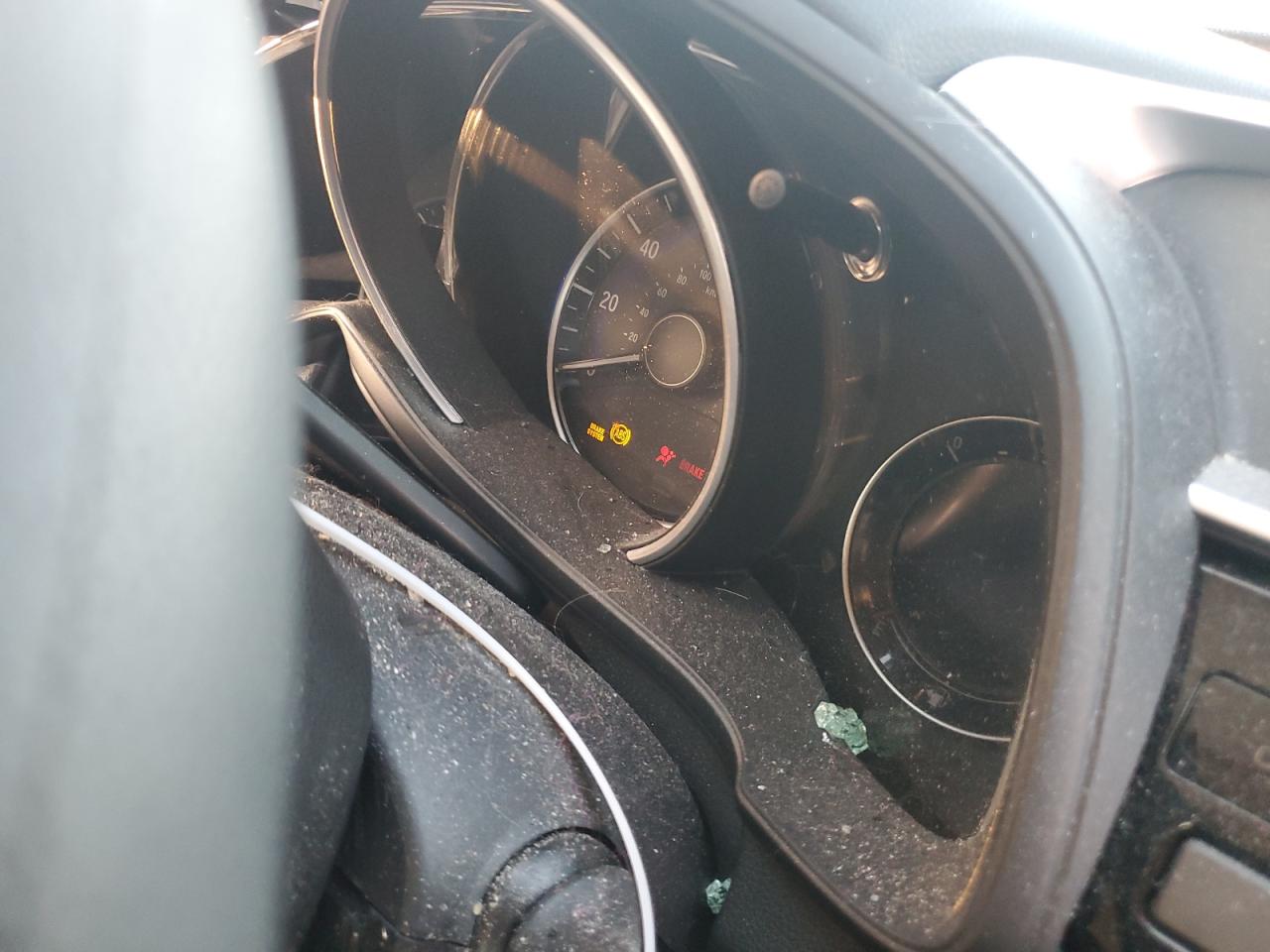 2020 Honda Fit Lx VIN: 3HGGK5H49LM713981 Lot: 82473585