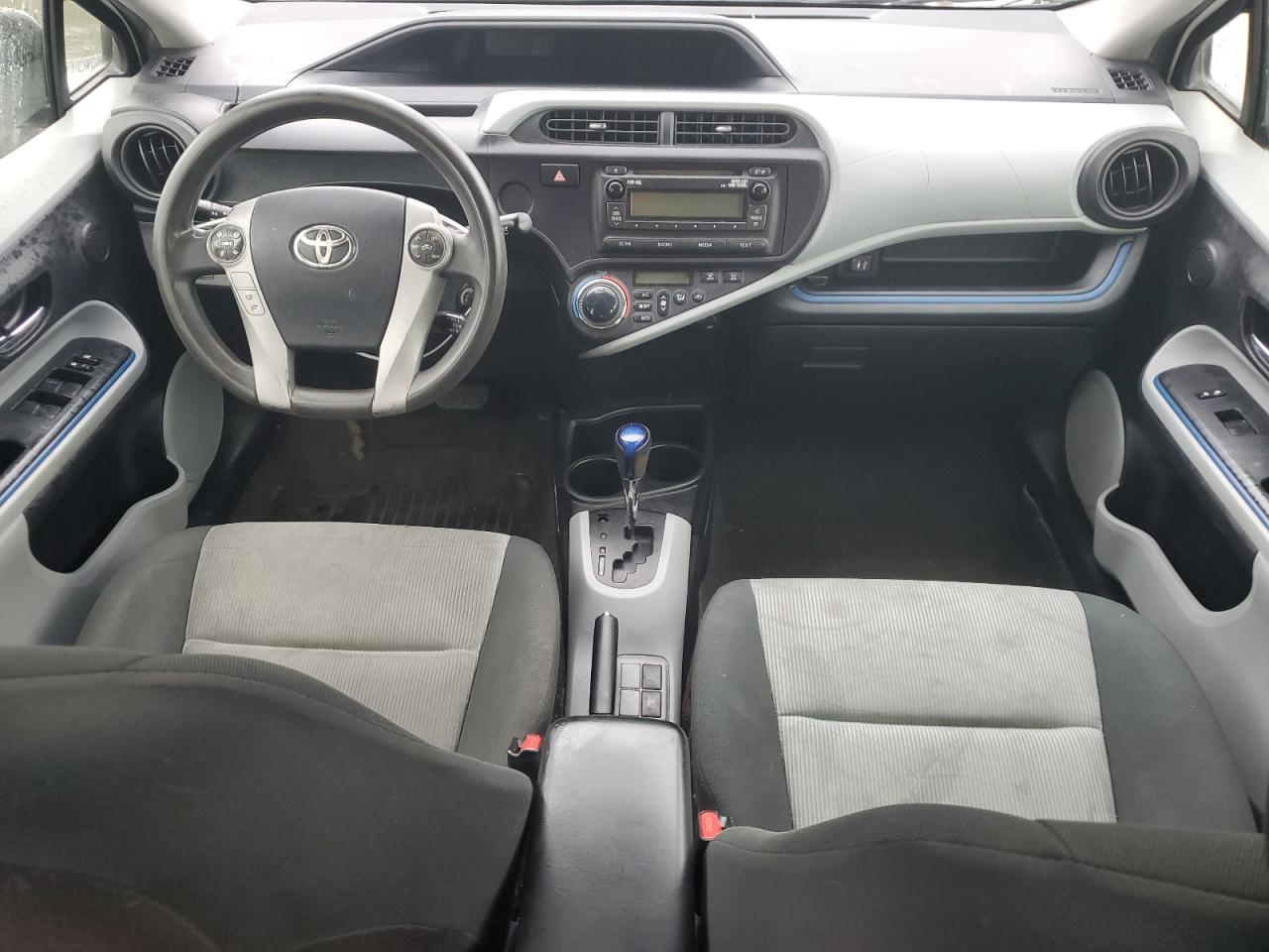 2012 Toyota Prius C VIN: JTDKDTB3XC1526608 Lot: 82364865