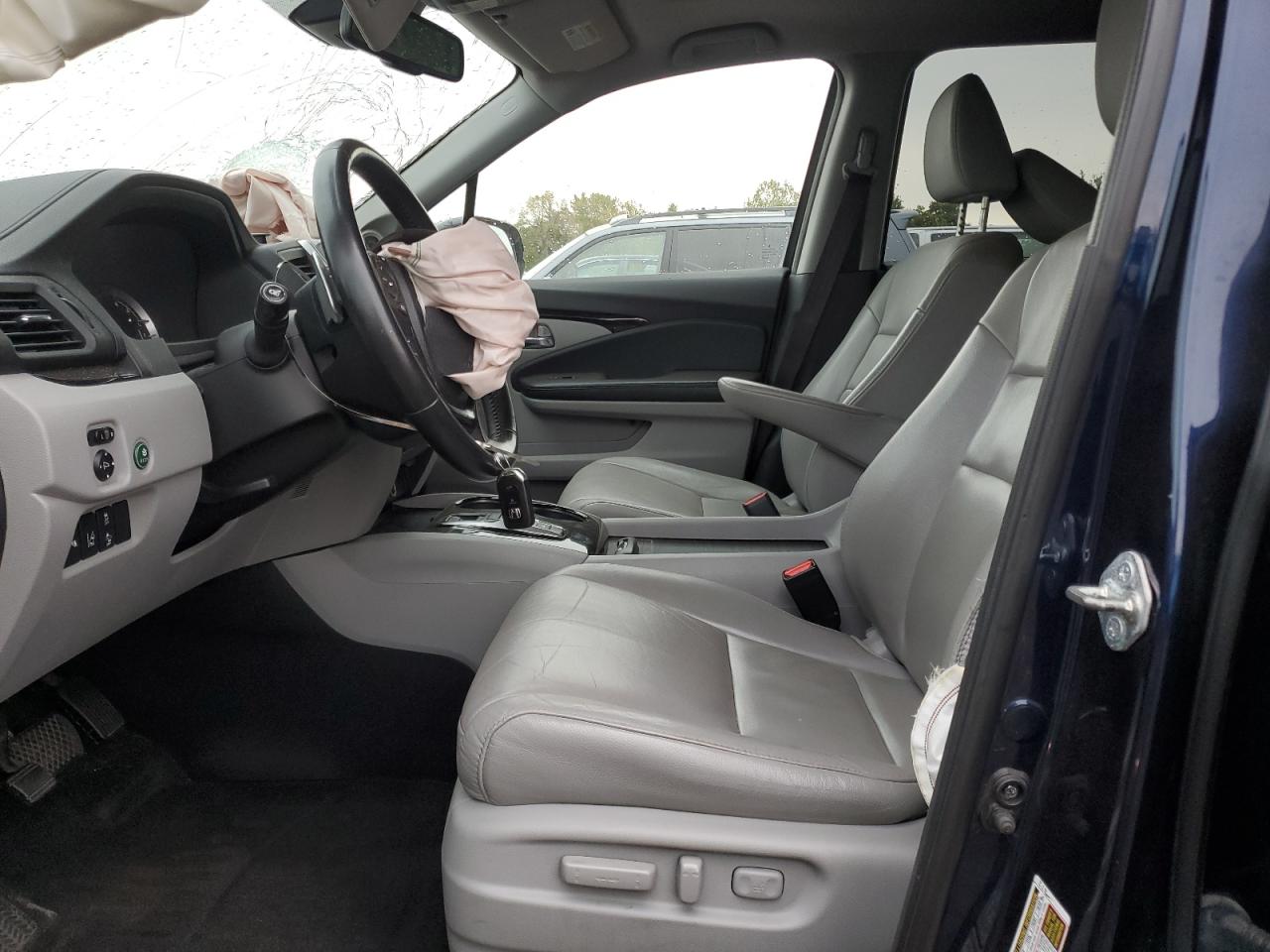 2016 Honda Pilot Touring VIN: 5FNYF6H94GB003986 Lot: 82475835