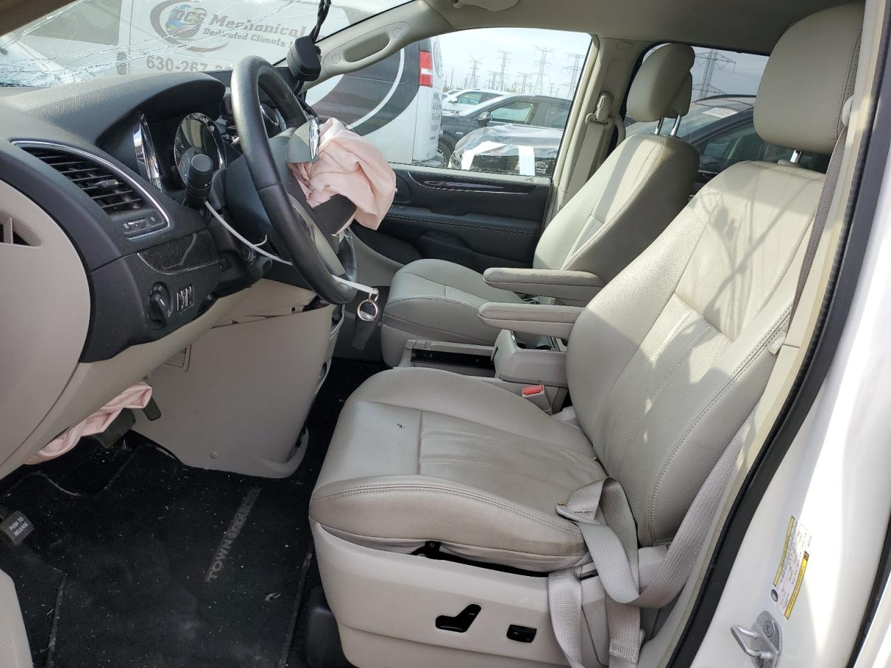 2013 Chrysler Town & Country Touring L VIN: 2C4RC1CG3DR570745 Lot: 86067605