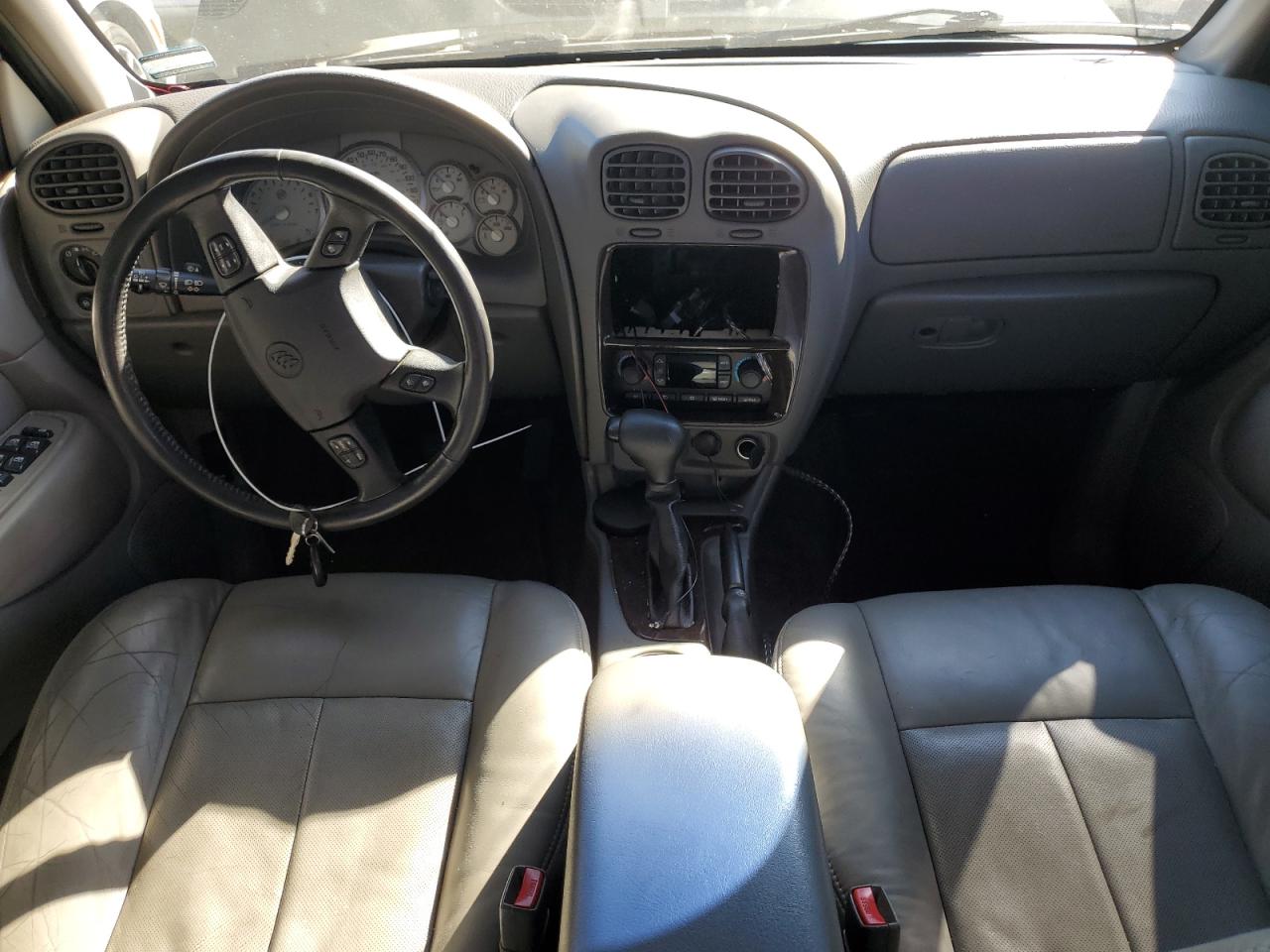 2004 Buick Rainier Cxl VIN: 5GAET13P442320977 Lot: 84378605