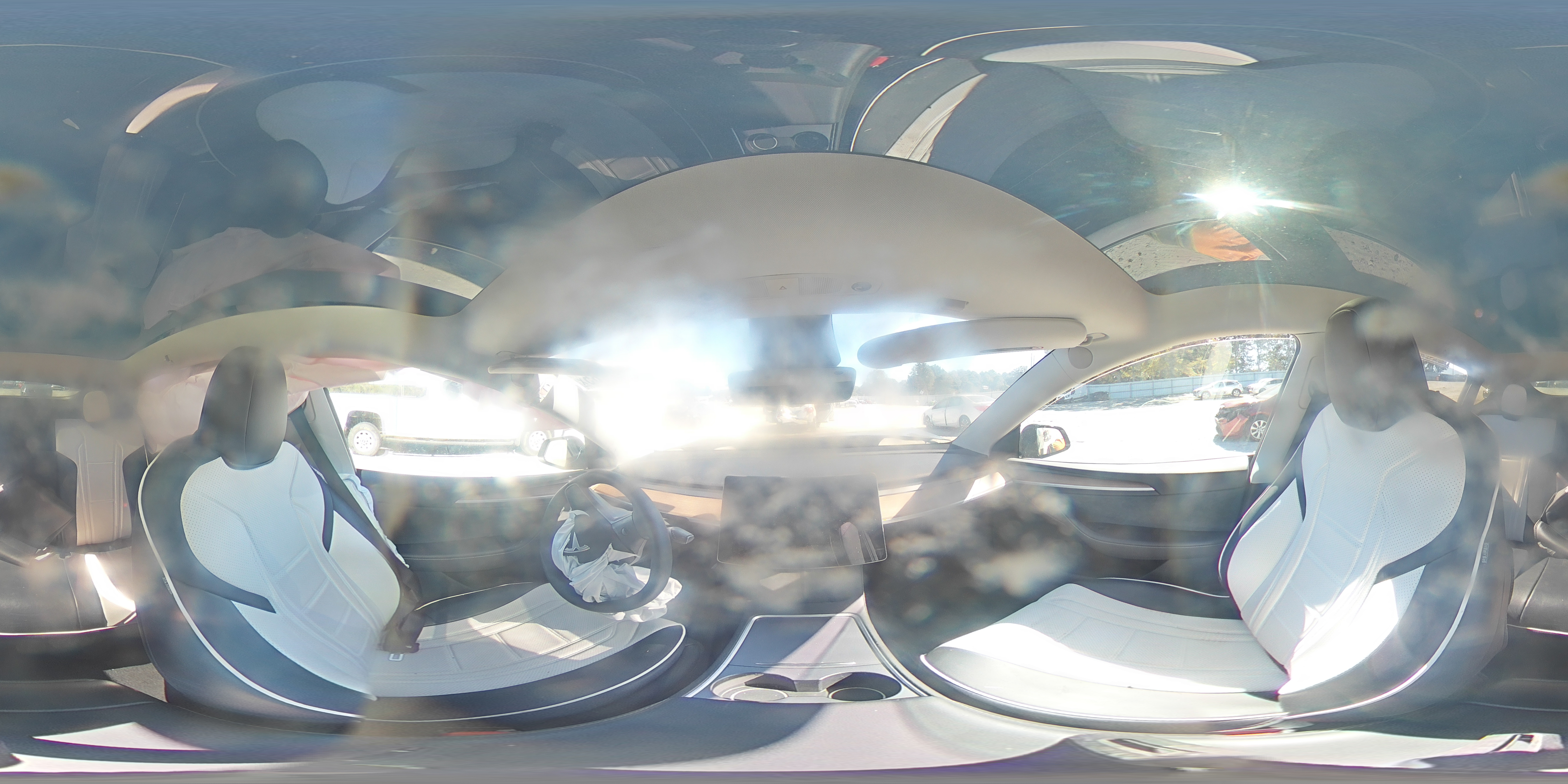 2024 Tesla Model Y VIN: 7SAYGDED5RA308071 Lot: 82518185