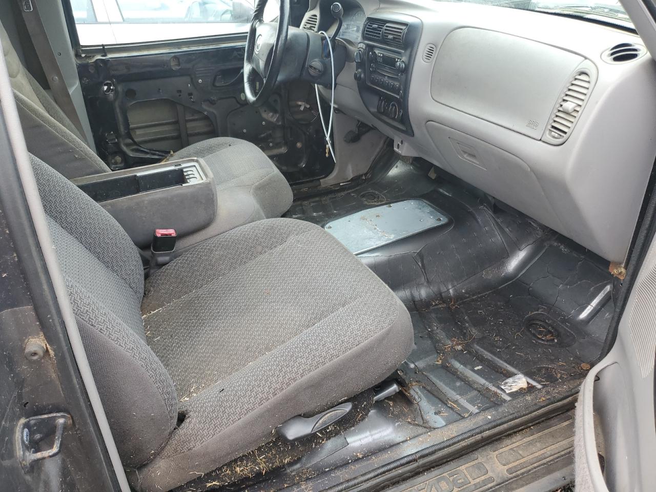 1998 Mazda B4000 Cab Plus VIN: 4F4ZR17X3WTM28634 Lot: 85180885