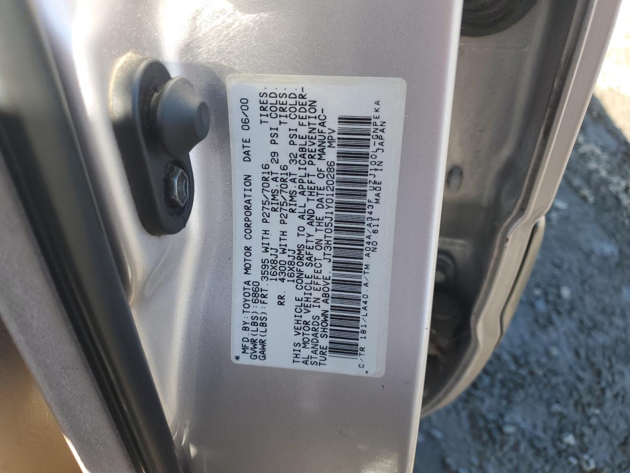 2000 Toyota Land Cruiser VIN: JT3HT05J1Y0120286 Lot: 86704175