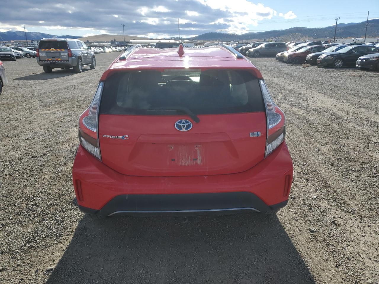 2018 Toyota Prius C VIN: JTDKDTB36J1602399 Lot: 89882375