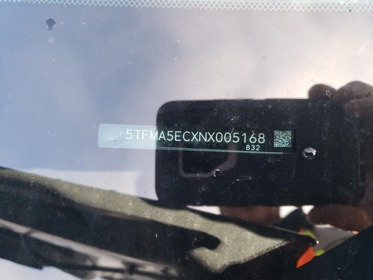 2022 Toyota Tundra Crewmax Platinum VIN: 5TFMA5ECXNX005168 Lot: 89866735