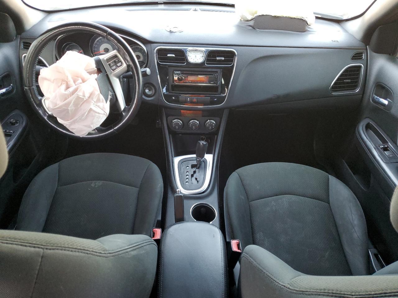 2012 Chrysler 200 Touring VIN: 1C3CCBBB5CN104476 Lot: 89724095