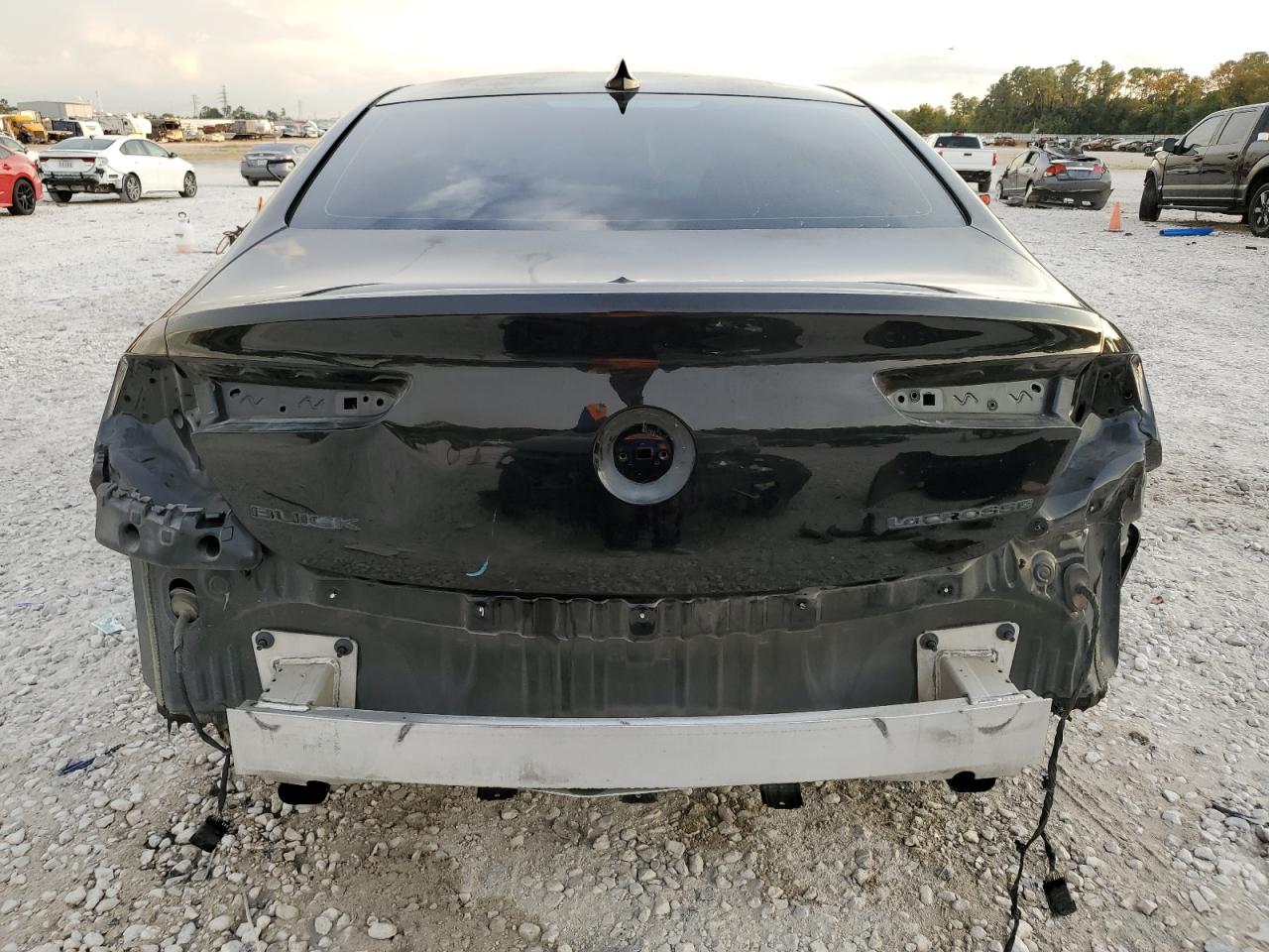 2017 Buick Lacrosse Premium VIN: 1G4ZR5SS0HU194540 Lot: 87025075