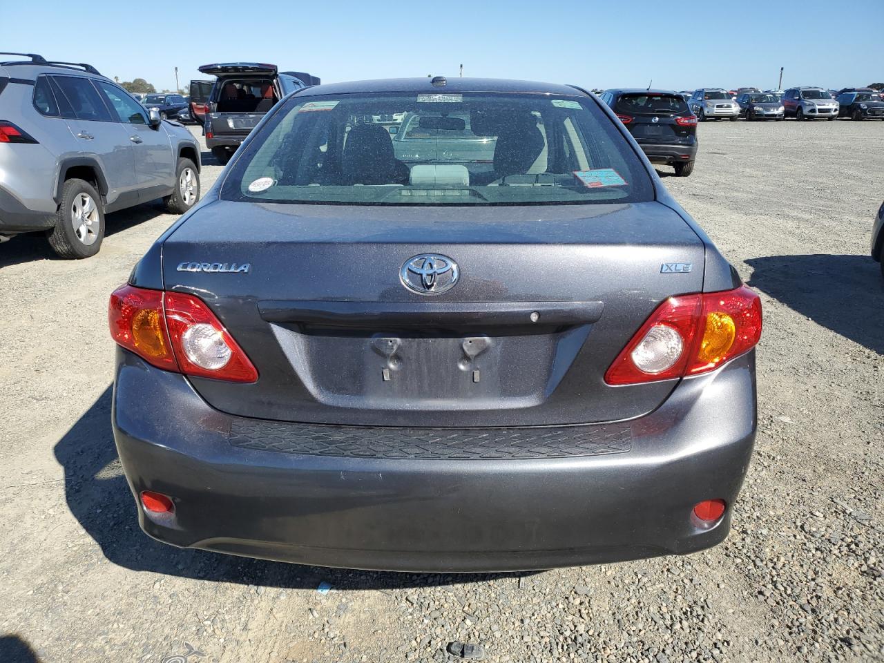 2009 Toyota Corolla Base VIN: JTDBL40EX9J007533 Lot: 82178405