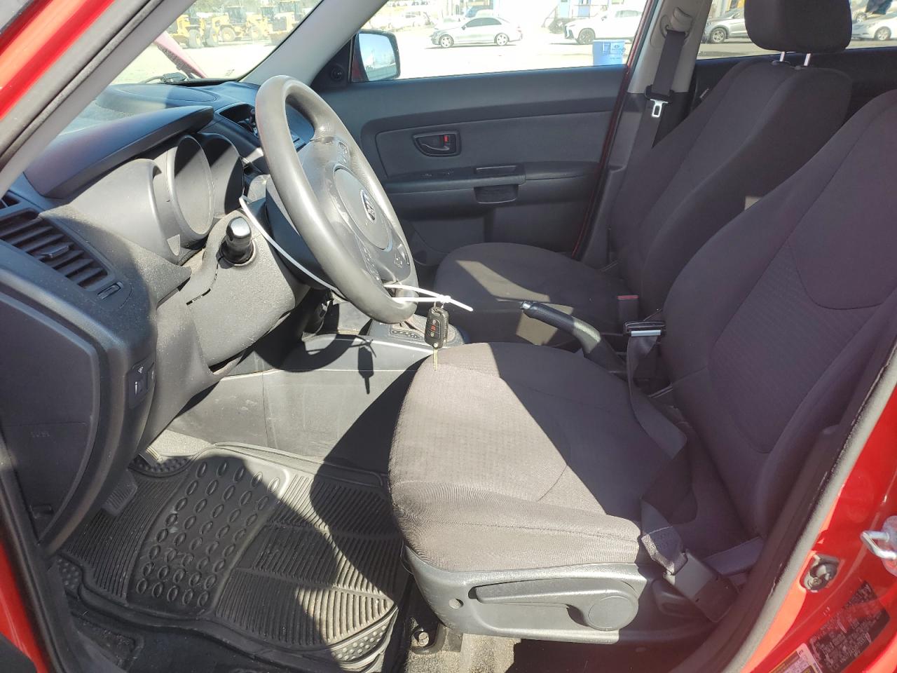 2013 Kia Soul VIN: KNDJT2A52D7555790 Lot: 82303635