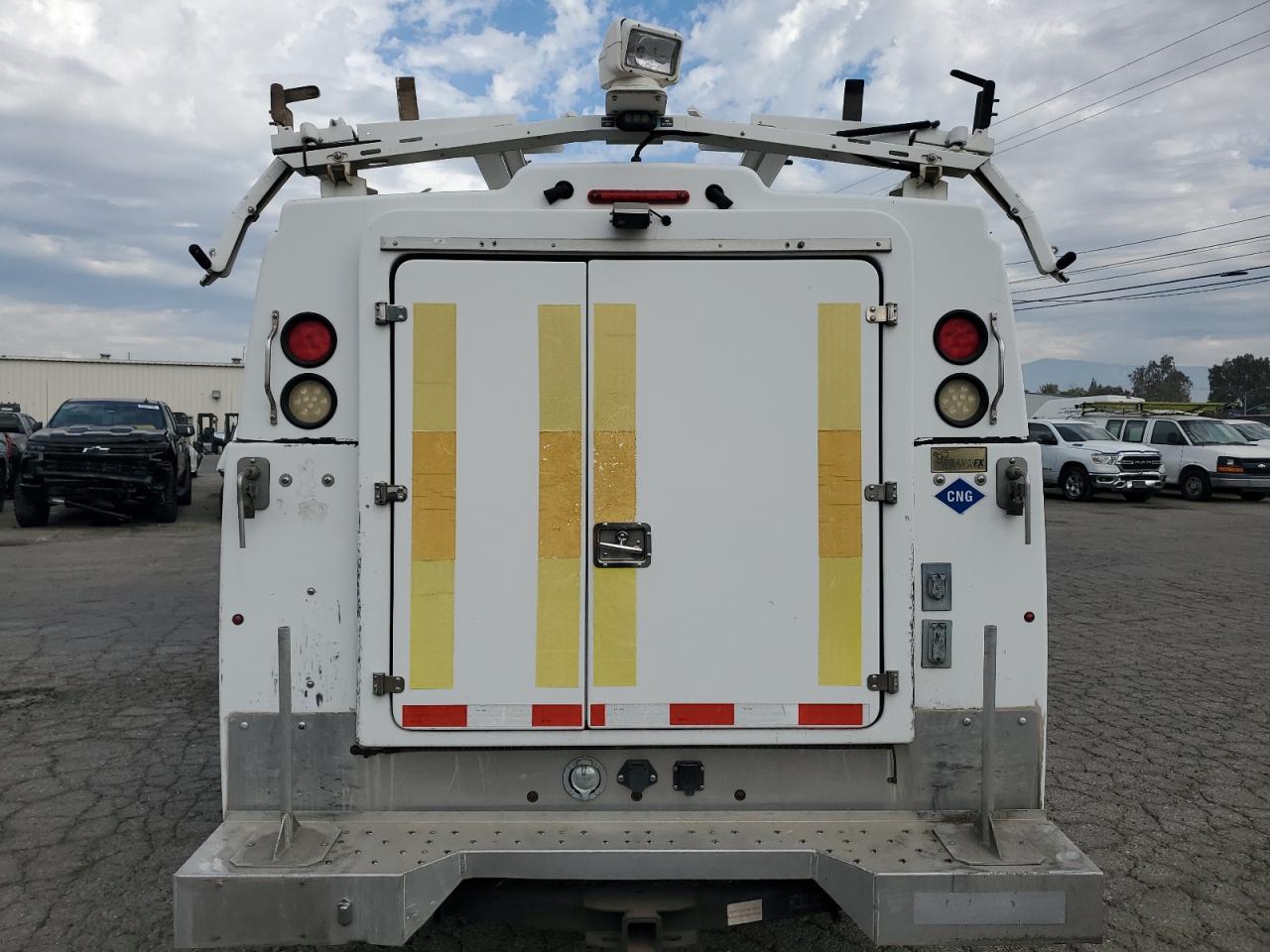 2013 Ford F350 Super Duty VIN: 1FDRF3A62DEB92536 Lot: 83864795