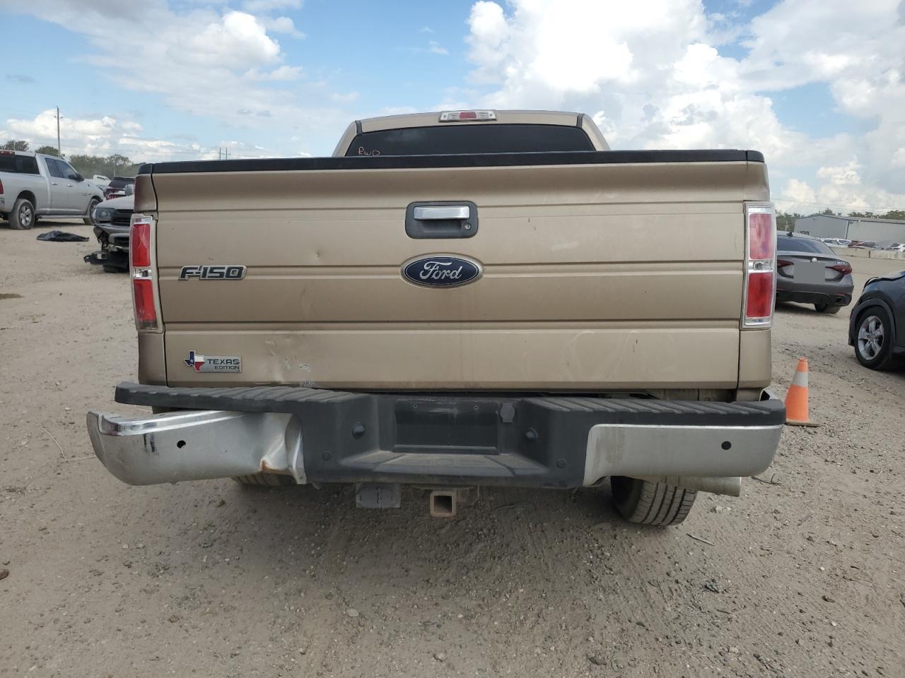 2013 Ford F150 Supercrew VIN: 1FTFW1CT9DKD68613 Lot: 87016425