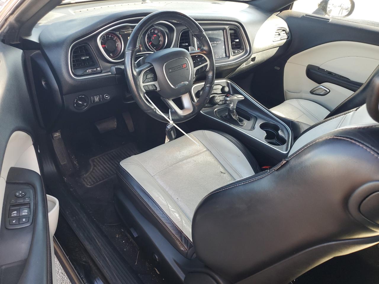 2017 Dodge Challenger Sxt VIN: 2C3CDZAG6HH665692 Lot: 82241735