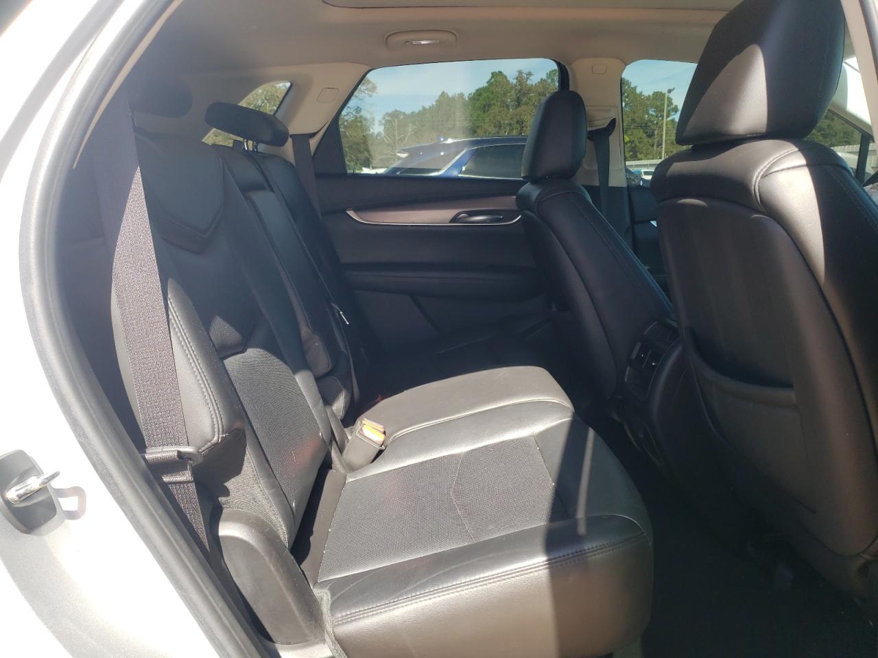2017 Cadillac Xt5 Luxury VIN: 1GYKNBRS8HZ318542 Lot: 89717805