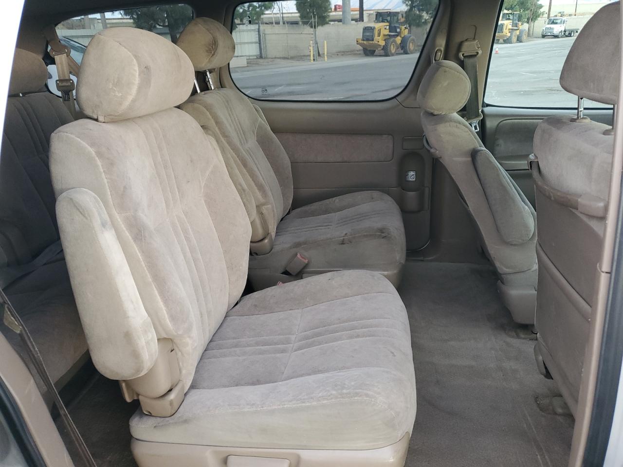 1998 Toyota Sienna Le VIN: 4T3ZF13C2WU059928 Lot: 81786845