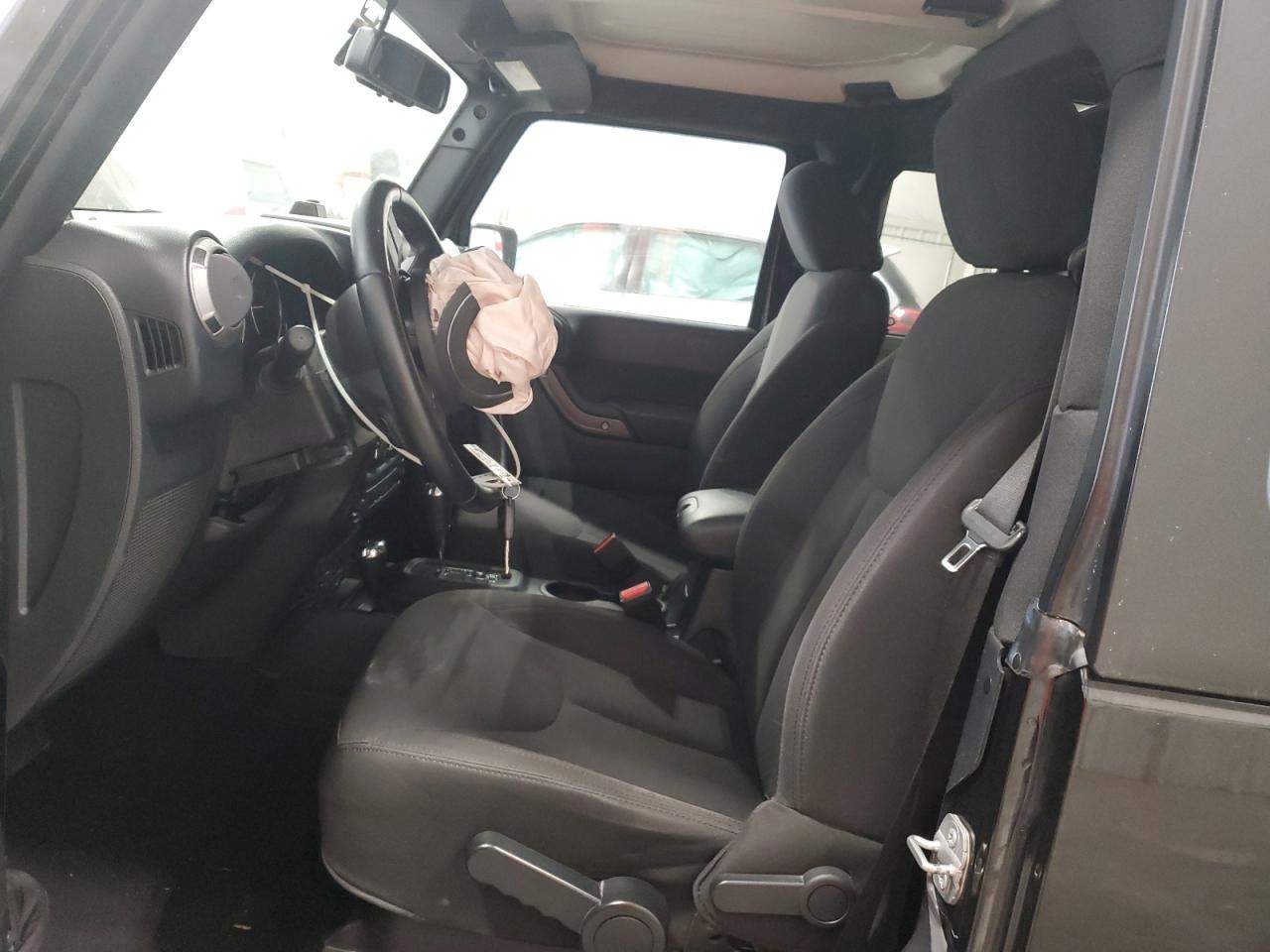 2014 Jeep Wrangler Sport VIN: 1C4GJWAG5EL307258 Lot: 82553205