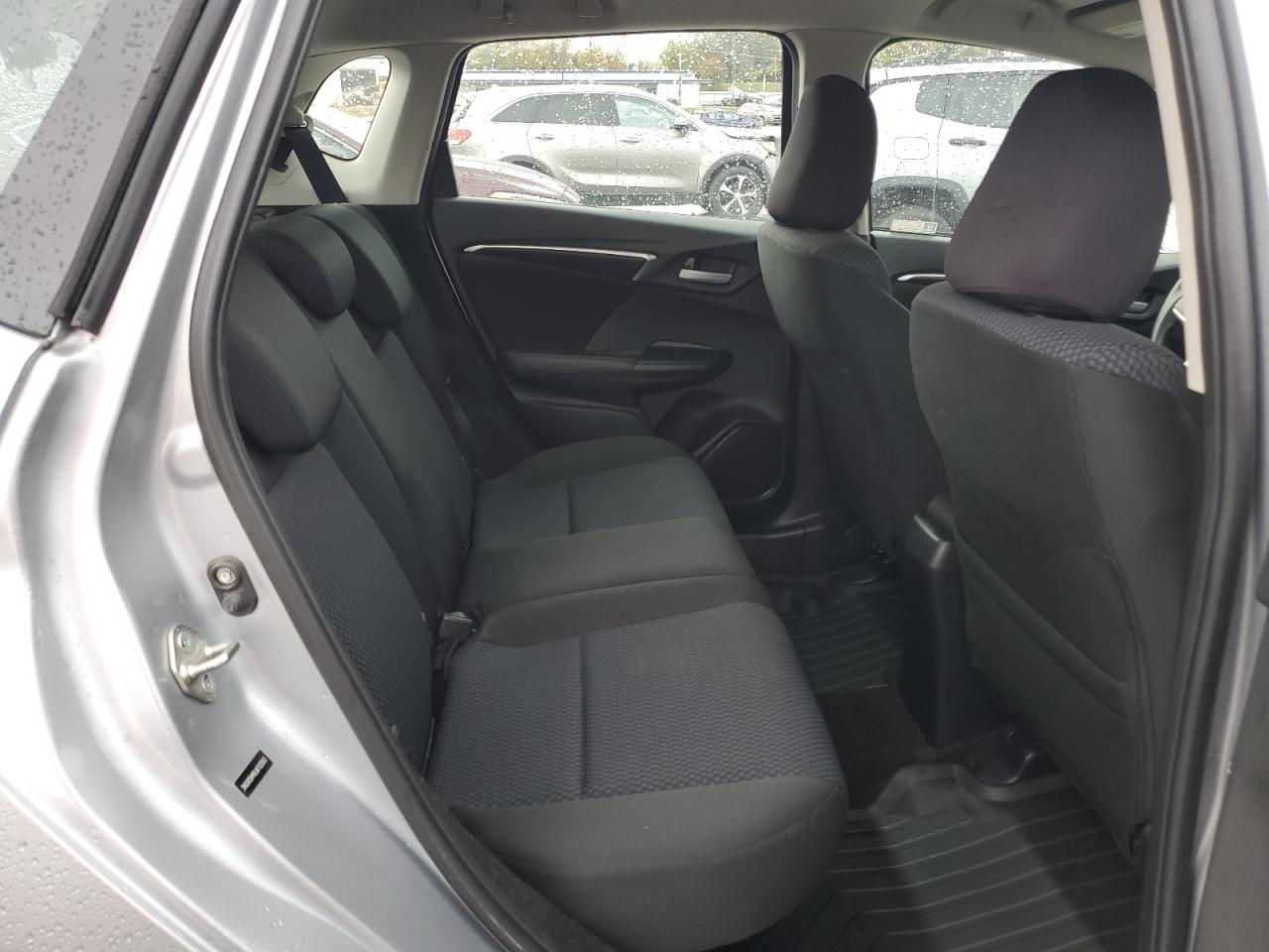 2020 Honda Fit Lx VIN: 3HGGK5H4XLM703363 Lot: 87310705