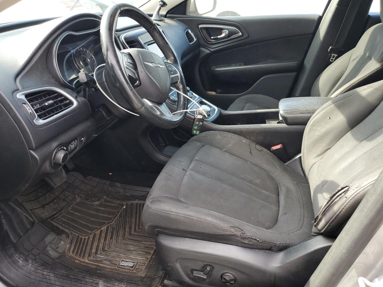 2016 Chrysler 200 Limited VIN: 1C3CCCAB1GN152974 Lot: 86077435