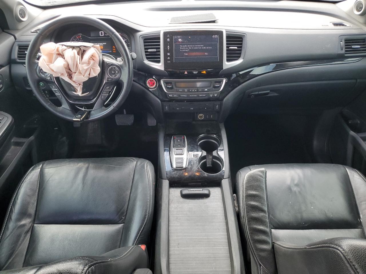 2017 Honda Pilot Touring VIN: 5FNYF5H92HB008843 Lot: 86664045