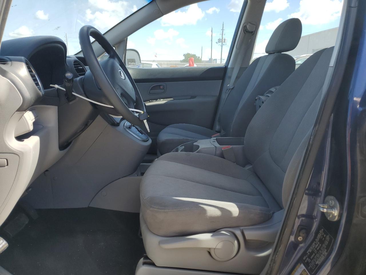 2008 Kia Rondo Lx VIN: KNAFG526787182610 Lot: 86864105