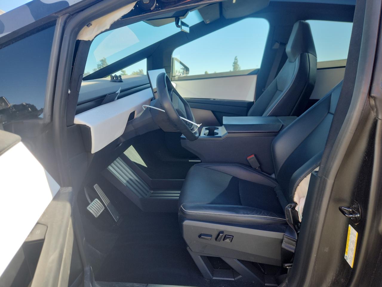 2024 Tesla Cybertruck VIN: 7G2CEHED3RA019188 Lot: 86460935