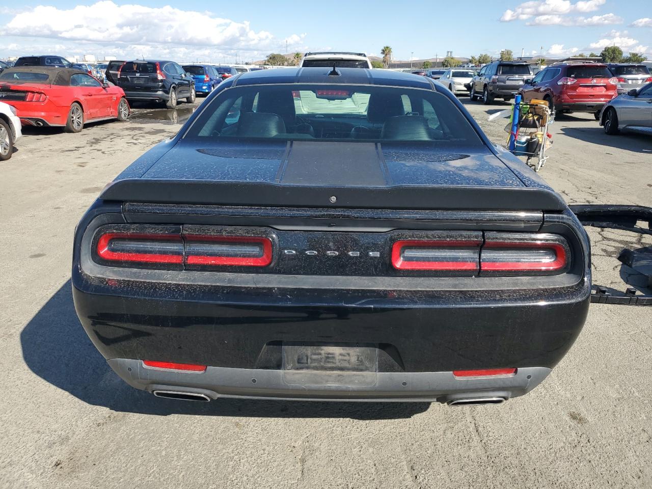 2017 Dodge Challenger Sxt VIN: 2C3CDZAG6HH665692 Lot: 82241735