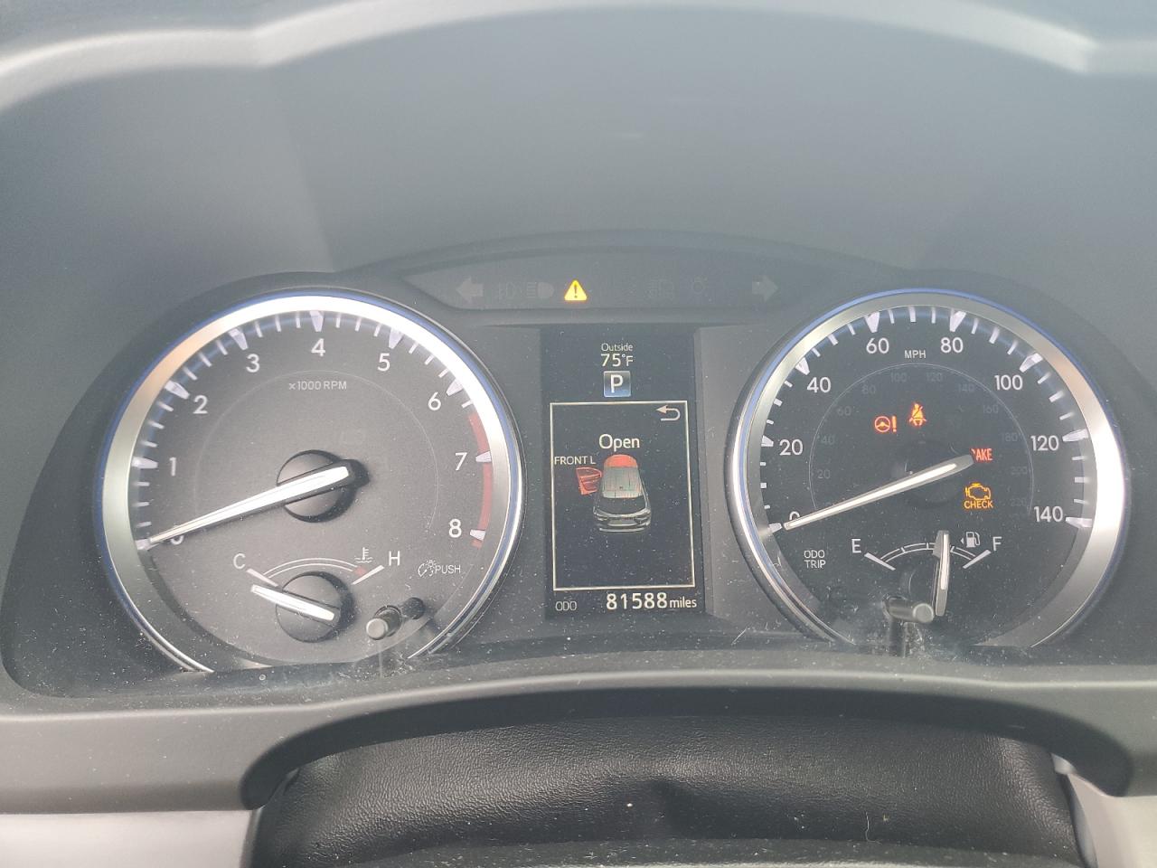 2016 Toyota Highlander Xle VIN: 5TDJKRFH0GS327215 Lot: 82236685