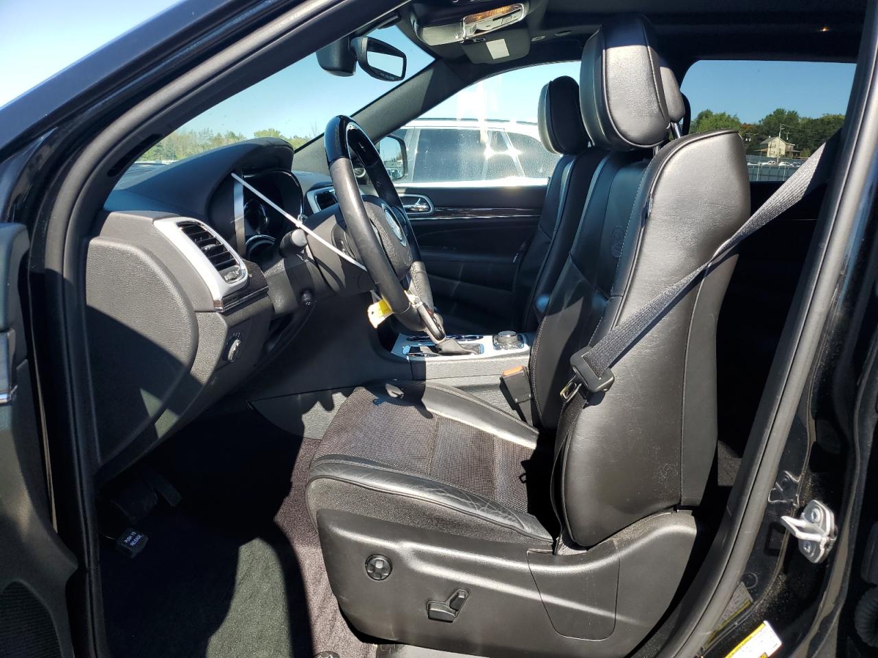 2018 Jeep Grand Cherokee Overland VIN: 1C4RJFCG5JC263987 Lot: 81916125