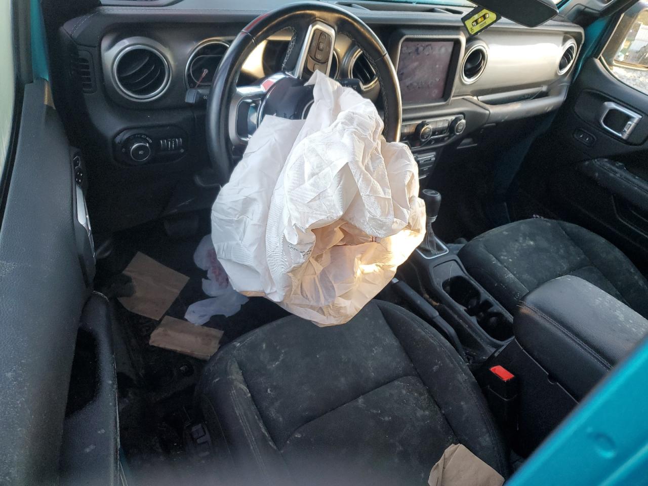 2020 Jeep Wrangler Unlimited Sahara VIN: 1C4HJXEG8LW192395 Lot: 81585485