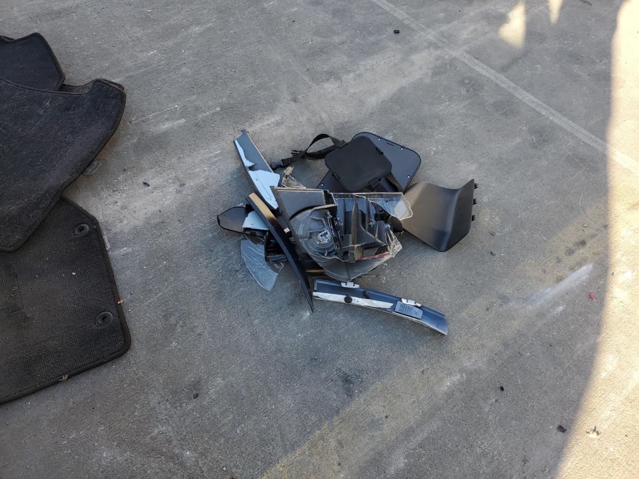 2011 Honda Fit Sport VIN: JHMGE8G59BS007745 Lot: 87104065