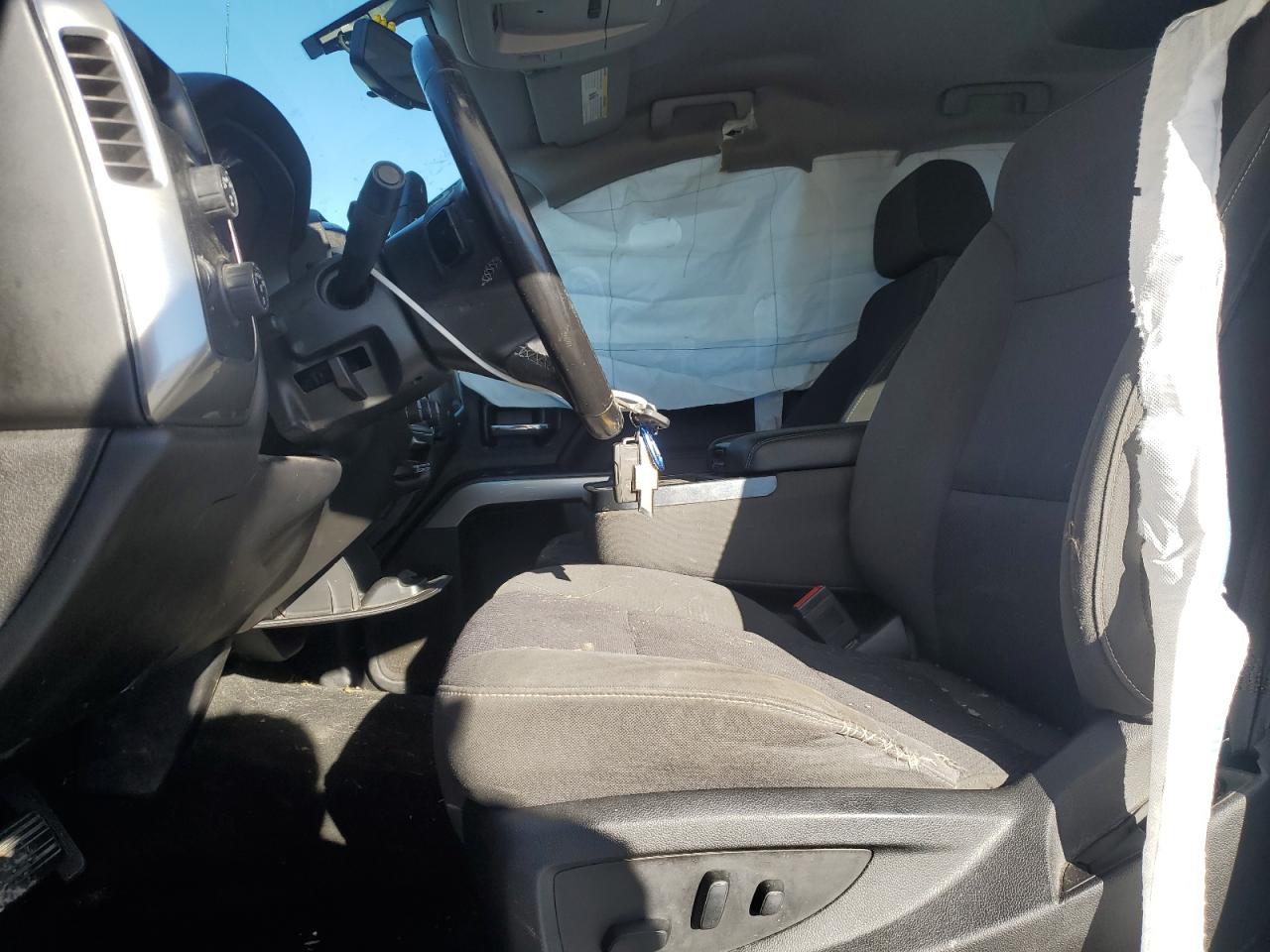 2018 Chevrolet Silverado K1500 Lt VIN: 1GCVKREC6JZ138517 Lot: 84819955