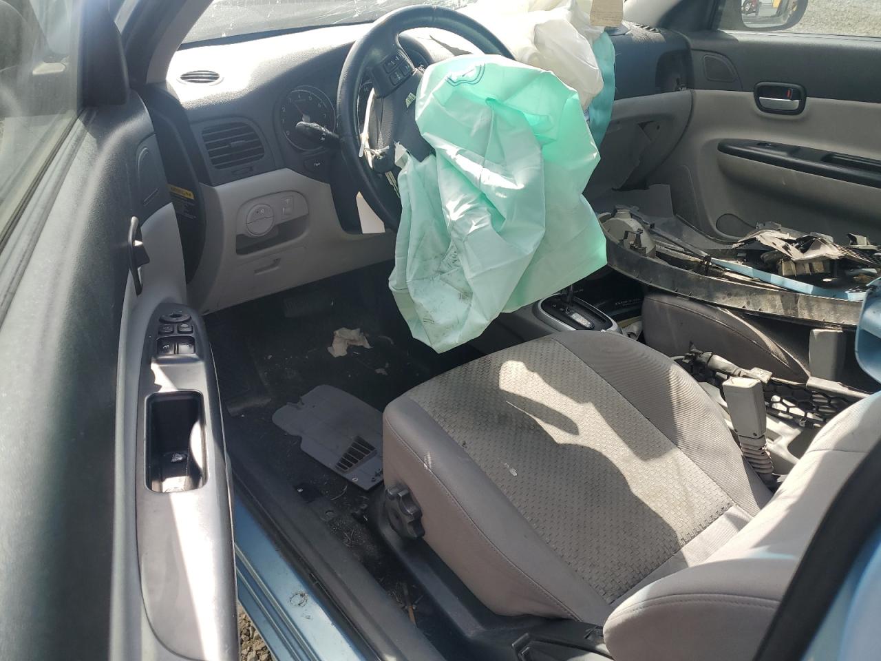 2010 Hyundai Accent Se VIN: KMHCN3AC6AU171267 Lot: 82374655