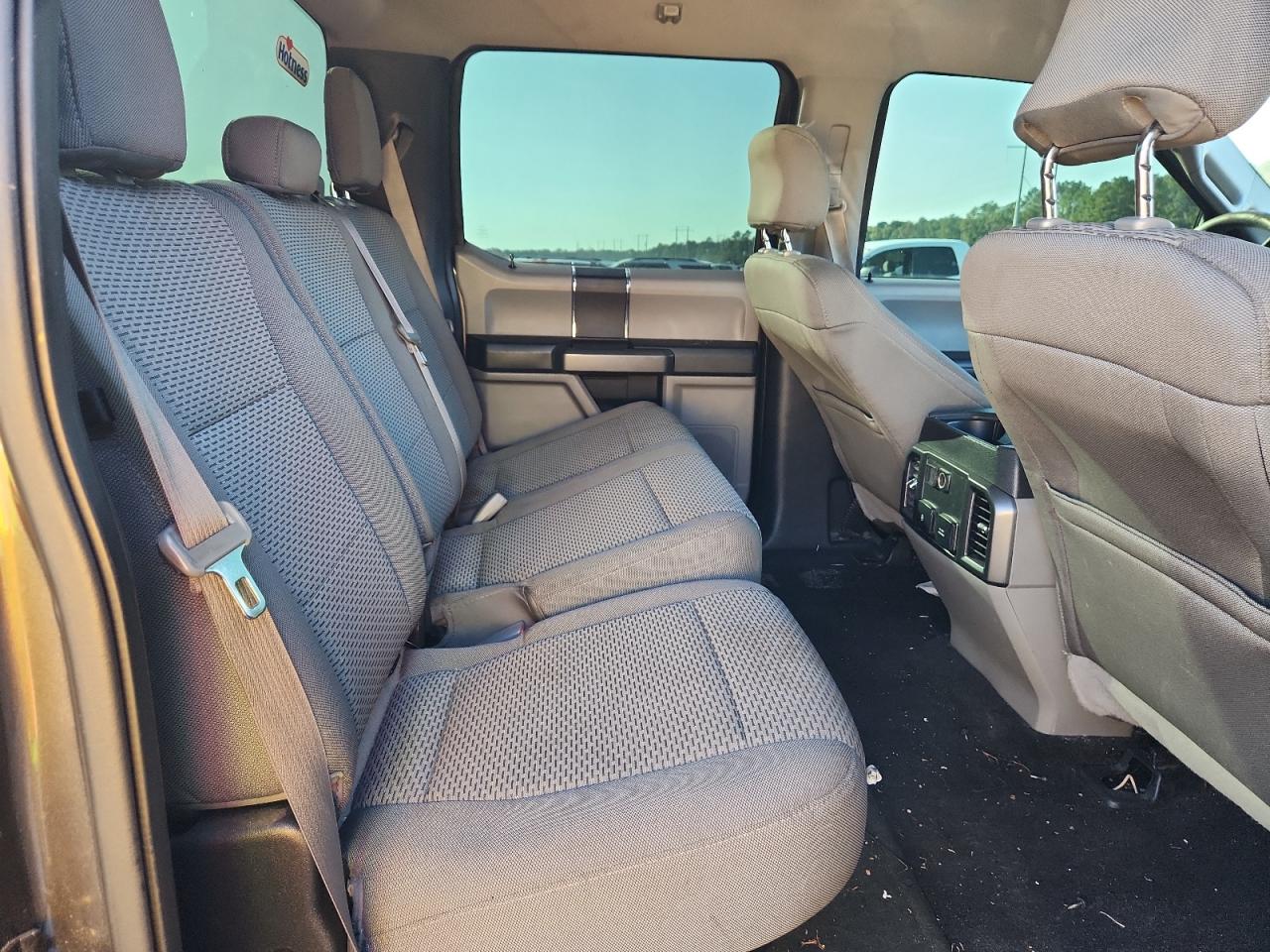 2016 Ford F150 Supercrew VIN: 1FTEW1C81GFB28850 Lot: 90322695