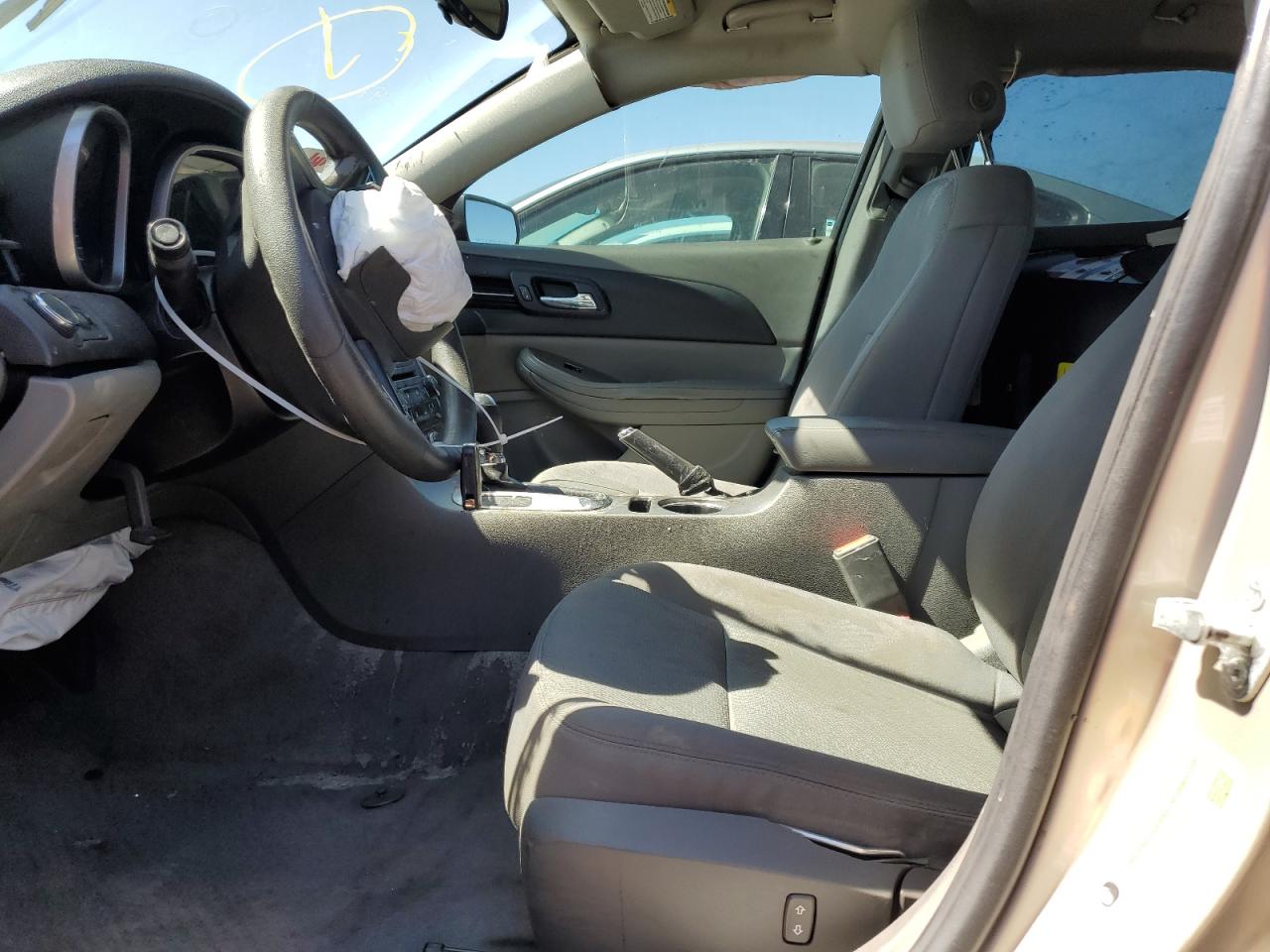 2014 Chevrolet Malibu Ls VIN: 1G11B5SL2EF251988 Lot: 84468905