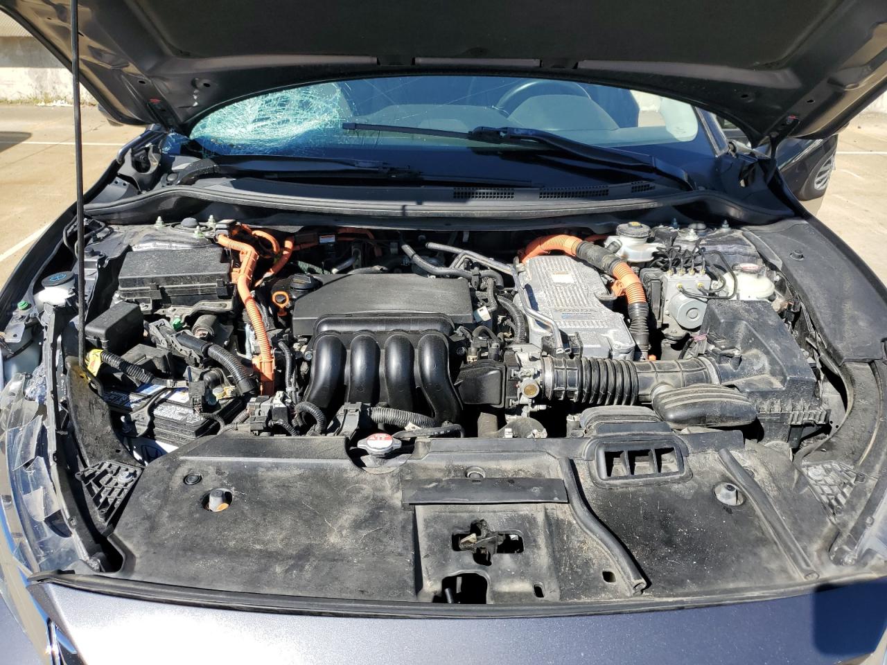 2018 Honda Clarity Touring VIN: JHMZC5F30JC017201 Lot: 87270565