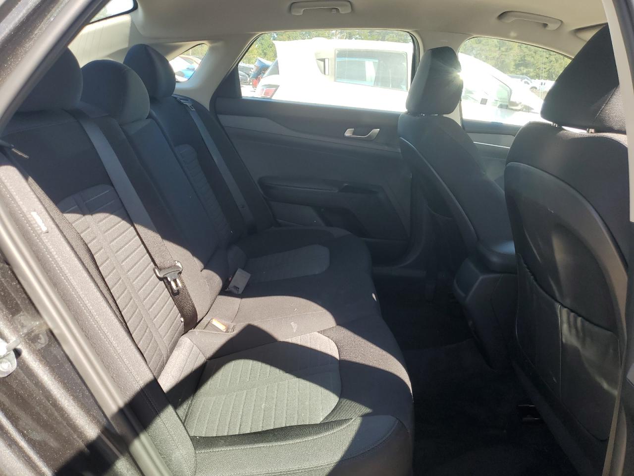 2025 Kia K5 Lxs VIN: KNAG24J77S5321760 Lot: 85200795