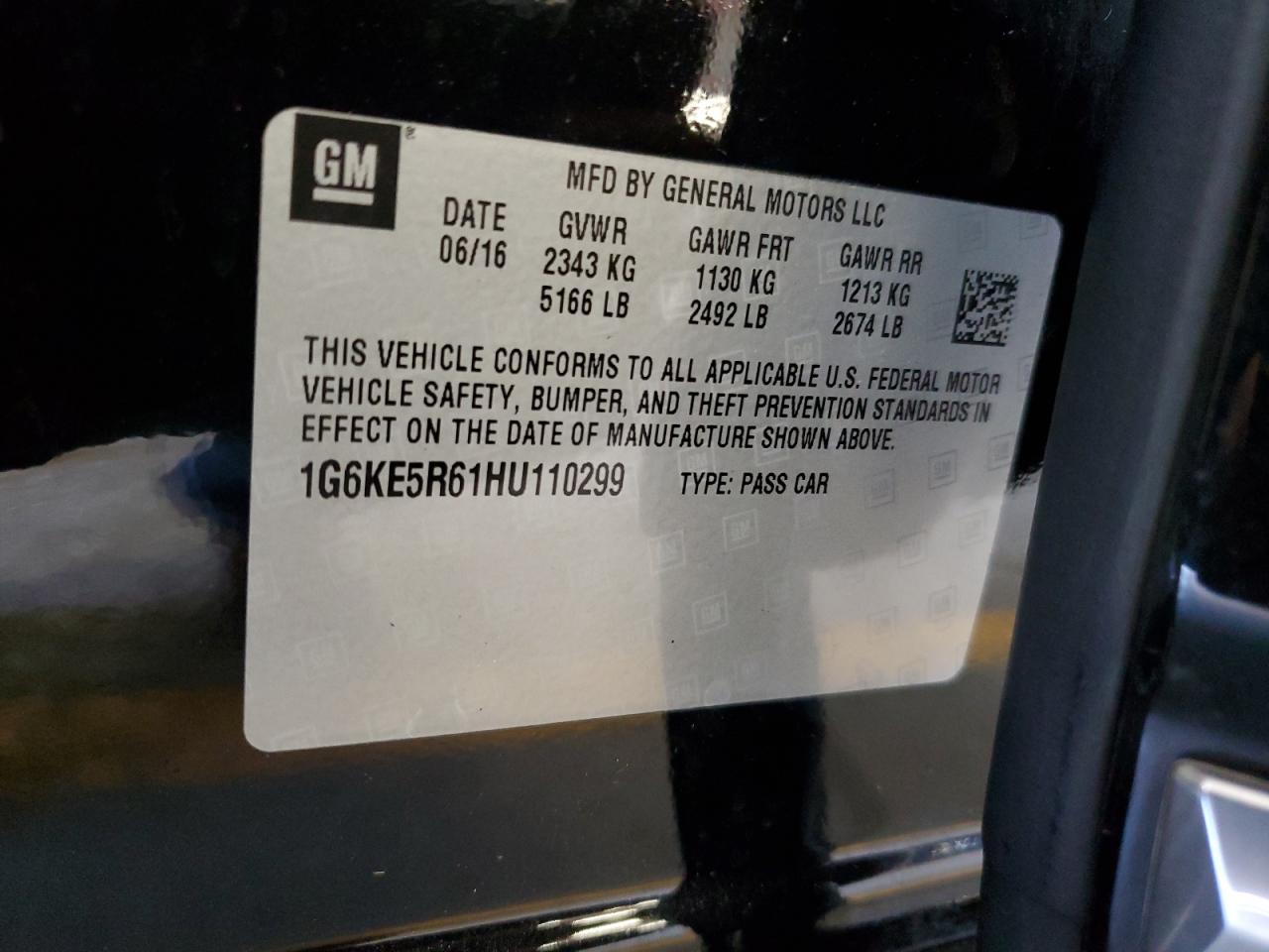 2017 Cadillac Ct6 Luxury VIN: 1G6KE5R61HU110299 Lot: 85166105