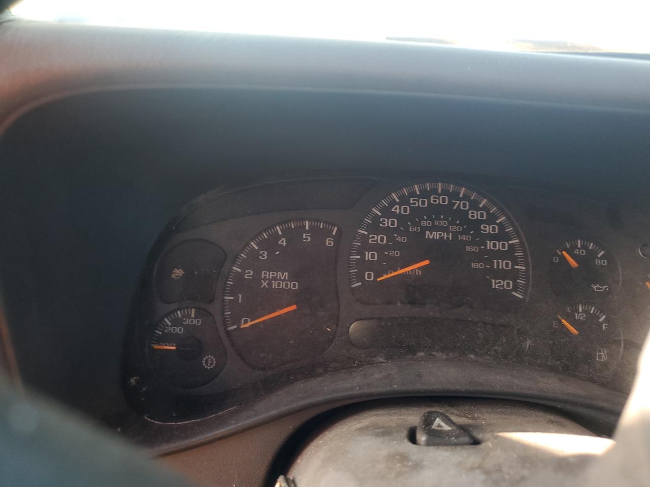 2003 Chevrolet Silverado K2500 VIN: 1GCGK29U93Z225026 Lot: 81873645